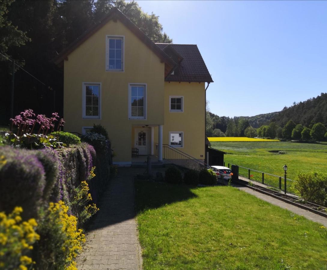 Ferienhaus Am Bach Mit Grossem Garten Deuerling Luaran gambar